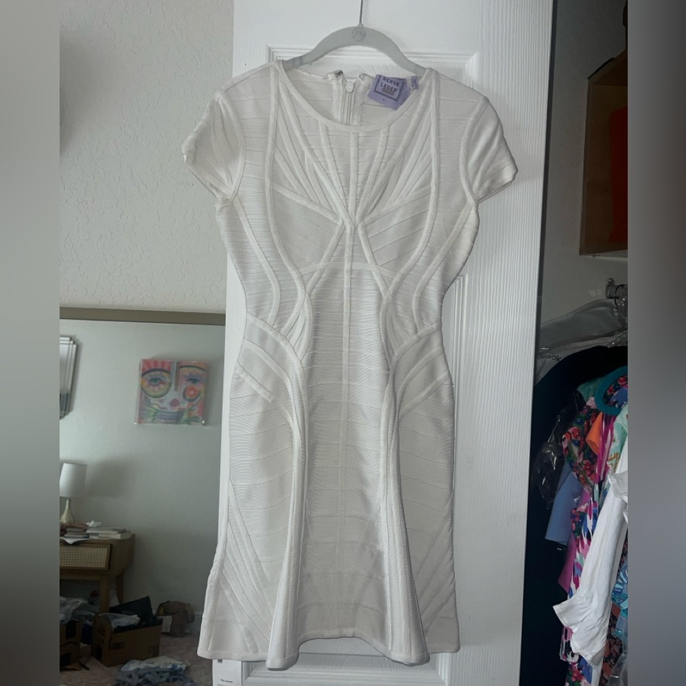 Herve Leger Small White Cap sleeve A line Dress